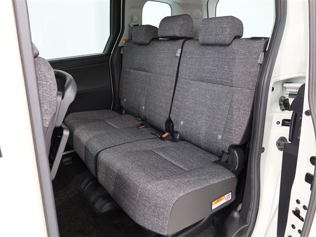 シエンタ ハイブリッドＺ　１年間走行無制限保証　ペダル踏み間違い　衝突回避被害軽減　車線逸脱警報機能　メモリナビ　フルセグＴＶ　バックカメラ　パノラミックモニタ　ドライブレコーダー　ＥＴＣ　クルーズコントロール（11枚目）