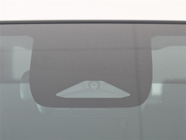 シエンタ ハイブリッドＺ　１年間走行無制限保証　ペダル踏み間違い　衝突回避被害軽減　車線逸脱警報機能　メモリナビ　フルセグＴＶ　バックカメラ　パノラミックモニタ　ドライブレコーダー　ＥＴＣ　クルーズコントロール（13枚目）