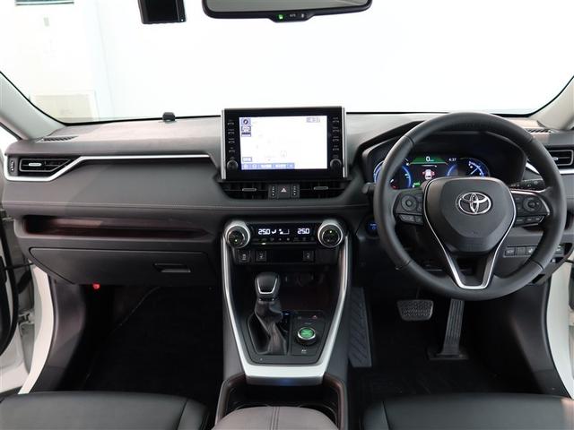 ＲＡＶ４ ハイブリッドＧ　１年間走行無制限保証　ペダル踏み間違い　衝突回避被害軽減　車線逸脱警報機能　メモリナビ　フルセグＴＶ　バックカメラ　パノラミックモニタ　ドライブレコーダー　ＥＴＣ　クルーズコントロール（7枚目）
