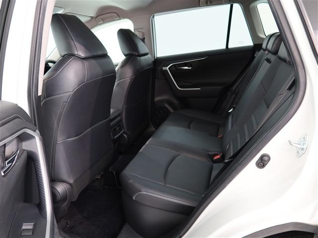 ＲＡＶ４ ハイブリッドＧ　１年間走行無制限保証　ペダル踏み間違い　衝突回避被害軽減　車線逸脱警報機能　メモリナビ　フルセグＴＶ　バックカメラ　パノラミックモニタ　ドライブレコーダー　ＥＴＣ　クルーズコントロール（11枚目）