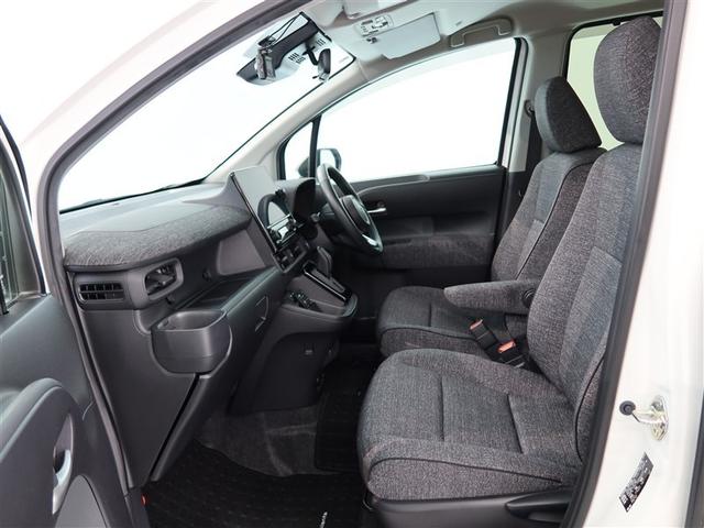 シエンタ ハイブリッドＺ　１年間走行無制限保証　ペダル踏み間違い　衝突回避被害軽減　車線逸脱警報機能　メモリナビ　フルセグＴＶ　バックカメラ　パノラミックモニタ　後席用モニター　ドライブレコーダー　ＥＴＣ　電源コンセント（11枚目）