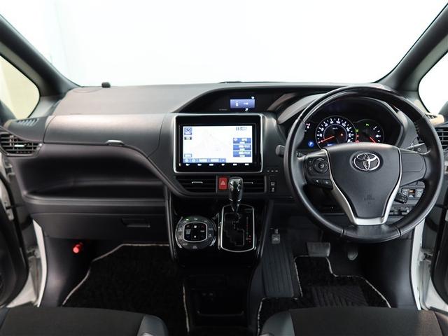 ノア Ｓｉ　ダブルバイビーＩＩＩ　１年間走行無制限保証　ペダル踏み間違い　衝突回避被害軽減　車線逸脱警報機能　メモリナビ　フルセグＴＶ　バックカメラ　ドライブレコーダー　ＥＴＣ　クルーズコントロール　電動スライドドア（8枚目）