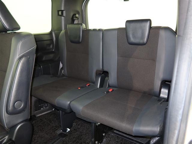 ノア Ｓｉ　ダブルバイビーＩＩＩ　１年間走行無制限保証　ペダル踏み間違い　衝突回避被害軽減　車線逸脱警報機能　メモリナビ　フルセグＴＶ　バックカメラ　ドライブレコーダー　ＥＴＣ　クルーズコントロール　電動スライドドア（13枚目）