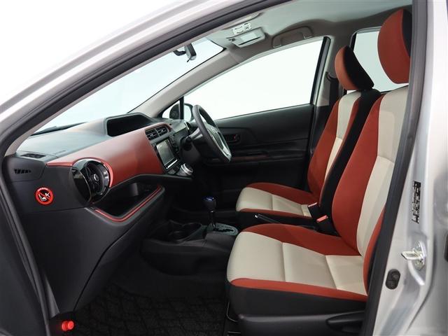 アクア Ｓ　１年間走行無制限保証　メモリナビ　ワンセグＴＶ　バックカメラ　スマートキー　オートエアコン（11枚目）