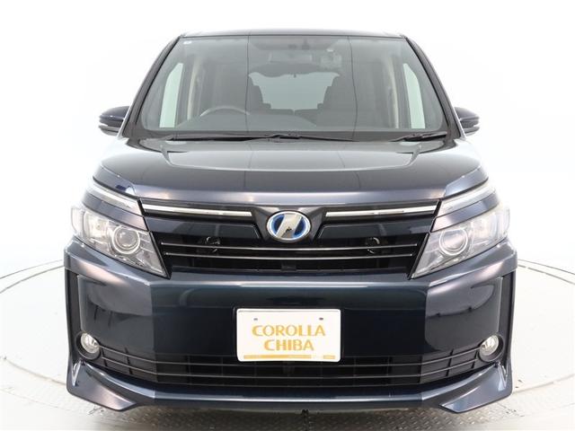 ヴォクシー ハイブリッドＸ　１年間走行無制限保証　メモリナビ　フルセグＴＶ　バックカメラ　ＥＴＣ　電動スライドドア　ＬＥＤヘッドライト　ＤＶＤ再生　スマートキー　オートエアコン（2枚目）