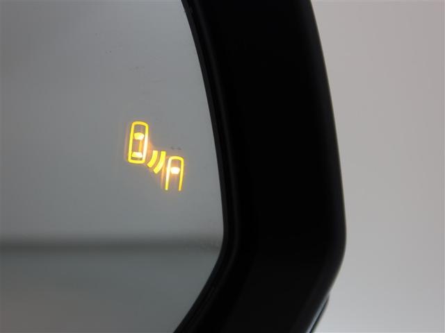 �׎Ԑ��𑖂�ԗ������[�_�[�Ō��m���A�h�A�~���[�ł͊m�F���ɂ����㑤���G���A�ɑ��݂���ԗ��ɉ����A�}�ڋ߂��Ă���ԗ������m���܂��B�ԗ������m����ƃh�A�~���[�ɓ��ڂ��ꂽ�k�d�c�C���W�P�[�^�[���_�����܂��B