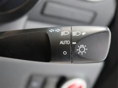 ���Ϥ��Ť��ʤ�ȼ�ư�ǥإåɥ饤�Ȥ��������륪���ȥ饤�ȵ�ǽ�դ������Ϥ����뤯�ʤ�ȼ�ư�Ǿ������ޤ��� 7