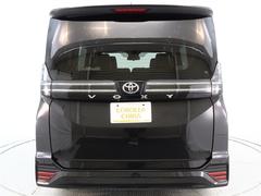 �����Ȥ���������֤�ͥ�줿ǳ����ǽ�����˥ǥ���������ǿ͵��Τ��֤Ǥ��� 4