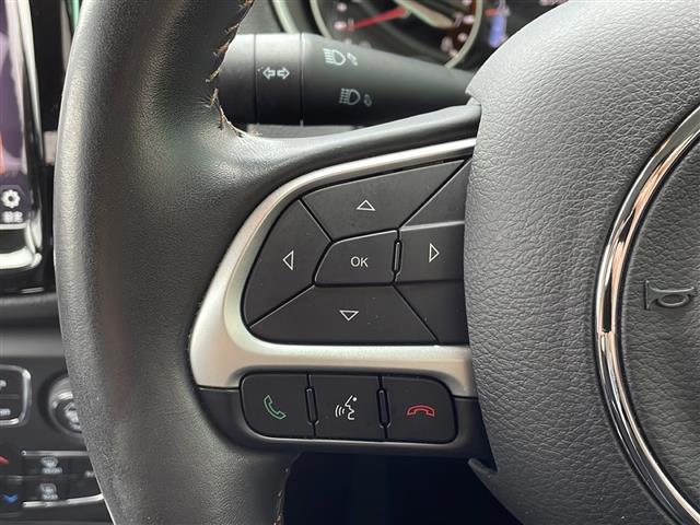 ジープ・コンパス リミテッド　衝突軽減／車線逸脱警報／ＢＳＭ／純正ナビ／ＴＶ／Ｂｌｕｅｔｏｏｔｈ／ＵＳＢ／ＡＵＸ／Ｂカメラ／ＥＴＣ／前後ドライブレコーダー／ハーフレザー／シートヒーター／パワーバックドア／スマートキー／スペアキー（10枚目）