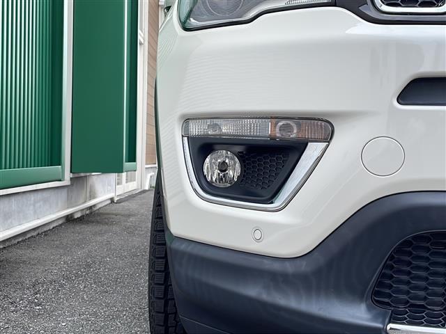 ジープ・コンパス リミテッド　衝突軽減／車線逸脱警報／ＢＳＭ／純正ナビ／ＴＶ／Ｂｌｕｅｔｏｏｔｈ／ＵＳＢ／ＡＵＸ／Ｂカメラ／ＥＴＣ／前後ドライブレコーダー／ハーフレザー／シートヒーター／パワーバックドア／スマートキー／スペアキー（34枚目）