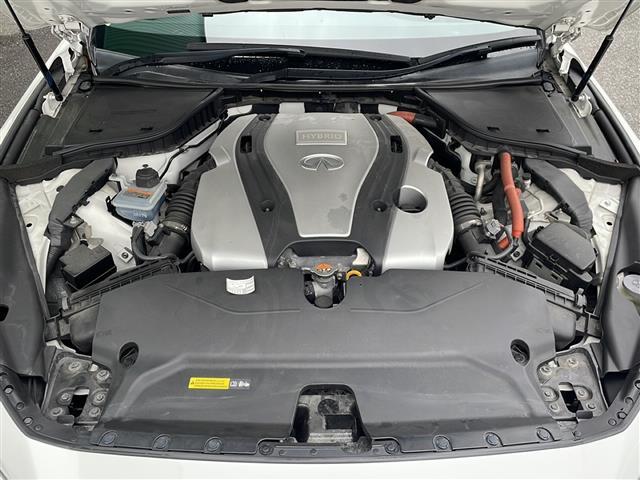 スカイライン ３５０ＧＴ　ハイブリッド　タイプＰ　１オーナー全方位運転支援システムレザーシートシートヒーター純正ナビ／フルセグ／ＢｌｕｅｔｏｏｔｈビルトインＥＴＣプッシュスタートスマートキースペアキー（40枚目）