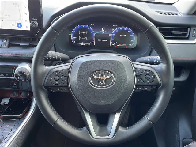ＲＡＶ４ アドベンチャー　オフロードパッケージＩＩ　純正１０．５インチディスプレイオーディオ（ナビ対応）　バックカメラ　ＥＴＣ　専用サスペンション（１０センチＵＰ）　純正１８ＡＷ　セーフティセンス　ＬＥＤヘッド　ダウンヒルアシスト　スポーティシート（7枚目）