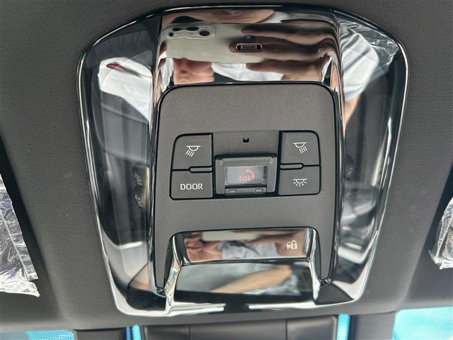 ハリアーハイブリッド Ｇ　純正ディスプレイオーディオ（ナビ対応）　バックカメラ　ＥＴＣ　登録済未使用車　セーフティセンス　パワーバックドア　コンビシート　運転席パワーシート　デジタルインナーミラー　純正１８ＡＷ（18枚目）