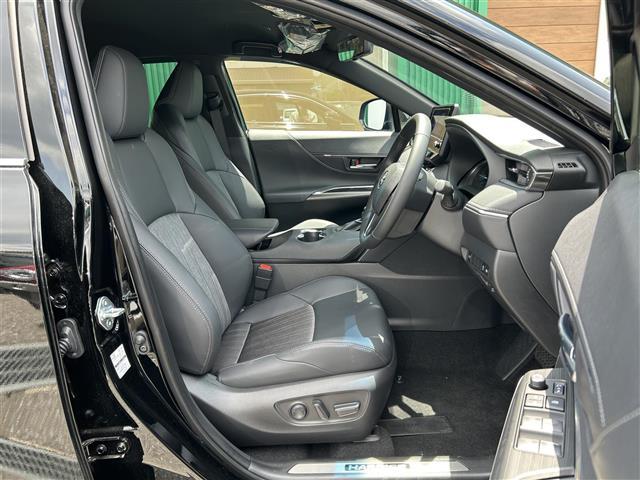 ハリアーハイブリッド Ｇ　純正ディスプレイオーディオ（ナビ対応）　バックカメラ　ＥＴＣ　登録済未使用車　セーフティセンス　パワーバックドア　コンビシート　運転席パワーシート　デジタルインナーミラー　純正１８ＡＷ（20枚目）