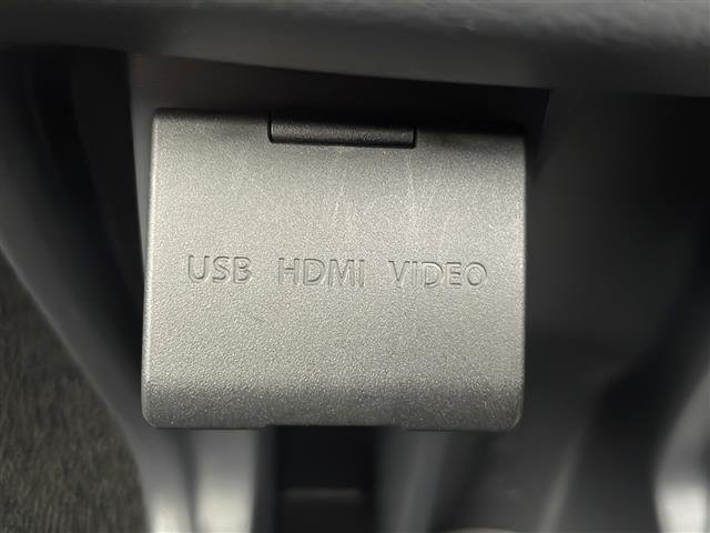 ワゴンＲ ２０周年記念車　ＳＤナビ（ＢＴ／ワンセグＴＶ／ＦＭ）／シートヒータ－／運転支援機能（レーダーブレーキサポート）（誤発信抑制機能）（エマージェンシーストップシグナル）／バックカメラ／オートライト／プッシュスタート（16枚目）