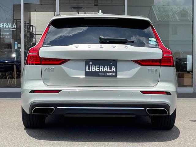 Ｖ６０ Ｔ５　インスクリプション　ワンオーナー／純正メモリナビ／追従式クルーズコントロール／ヘッドアップディスプレイ／デジタルインナーミラー／ドライブレコーダー（全方位録画）／パワーバックドア／前席パワーシート／前席エアシート（24枚目）