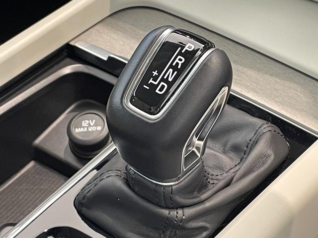 Ｖ６０ Ｔ５　インスクリプション　ワンオーナー／純正メモリナビ／追従式クルーズコントロール／ヘッドアップディスプレイ／デジタルインナーミラー／ドライブレコーダー（全方位録画）／パワーバックドア／前席パワーシート／前席エアシート（29枚目）
