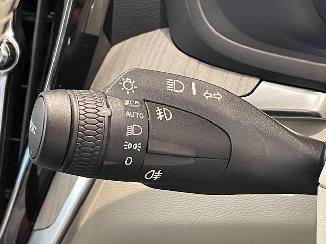 Ｖ６０ Ｔ５　インスクリプション　ワンオーナー／純正メモリナビ／追従式クルーズコントロール／ヘッドアップディスプレイ／デジタルインナーミラー／ドライブレコーダー（全方位録画）／パワーバックドア／前席パワーシート／前席エアシート（34枚目）