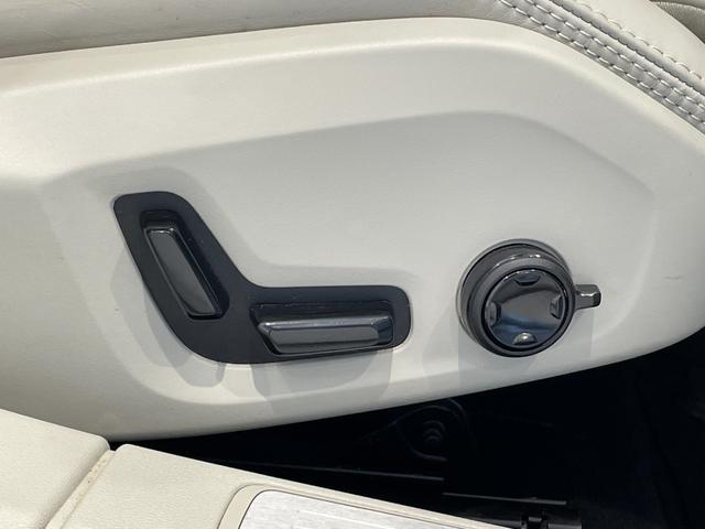 Ｖ６０ Ｔ５　インスクリプション　ワンオーナー／純正メモリナビ／追従式クルーズコントロール／ヘッドアップディスプレイ／デジタルインナーミラー／ドライブレコーダー（全方位録画）／パワーバックドア／前席パワーシート／前席エアシート（44枚目）