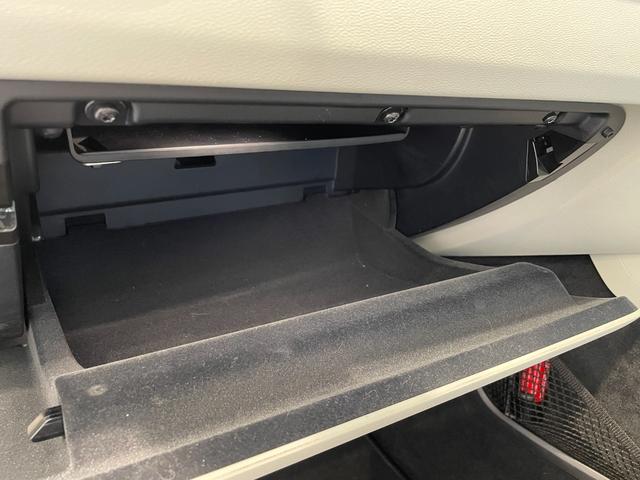 Ｖ６０ Ｔ５　インスクリプション　ワンオーナー／純正メモリナビ／追従式クルーズコントロール／ヘッドアップディスプレイ／デジタルインナーミラー／ドライブレコーダー（全方位録画）／パワーバックドア／前席パワーシート／前席エアシート（47枚目）