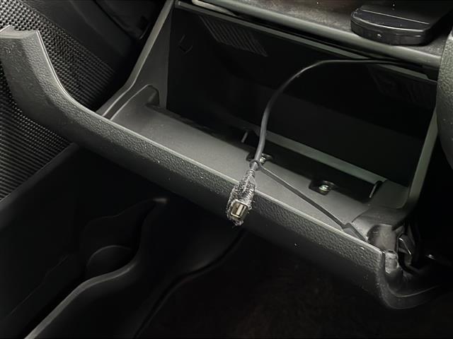 デイズルークス ハイウェイスター　ターボ　禁煙車　ＦＭ／ＡＭ／ＣＤ／ＤＶＤ　純正ナビ　バックカメラ　後席画面　両側電動　アラウンドビューモニター　ＥＴＣ　純正フロアマット　純正アルミホイール　プッシュスタート　オートエアコン　オートライト（31枚目）