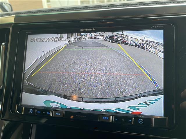 ヴェルファイア ２．５Ｘ　禁煙車社外９型ナビ　両側パワースライドドア　衝突軽減ブレーキ　ＬＫＡ　クリアランスソナー　　バックカメラ　オートライト　オートハイビーム　レザ調シートカバー　純正アルミホイール　ビルトインＥＴＣ　ＢＴ（4枚目）