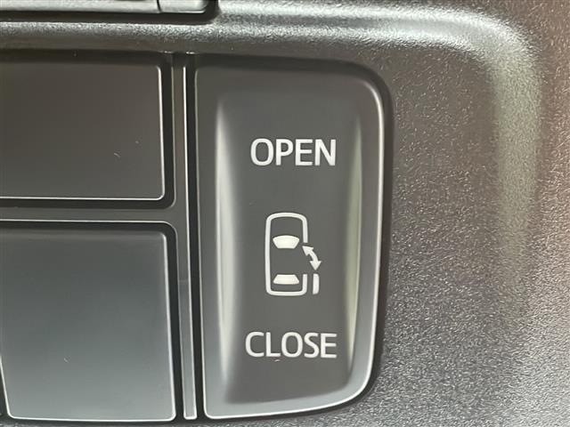ヴェルファイア ２．５Ｘ　禁煙車社外９型ナビ　両側パワースライドドア　衝突軽減ブレーキ　ＬＫＡ　クリアランスソナー　　バックカメラ　オートライト　オートハイビーム　レザ調シートカバー　純正アルミホイール　ビルトインＥＴＣ　ＢＴ（7枚目）