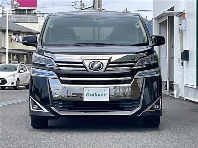 ヴェルファイア ２．５Ｘ　禁煙車社外９型ナビ　両側パワースライドドア　衝突軽減ブレーキ　ＬＫＡ　クリアランスソナー　　バックカメラ　オートライト　オートハイビーム　レザ調シートカバー　純正アルミホイール　ビルトインＥＴＣ　ＢＴ（17枚目）