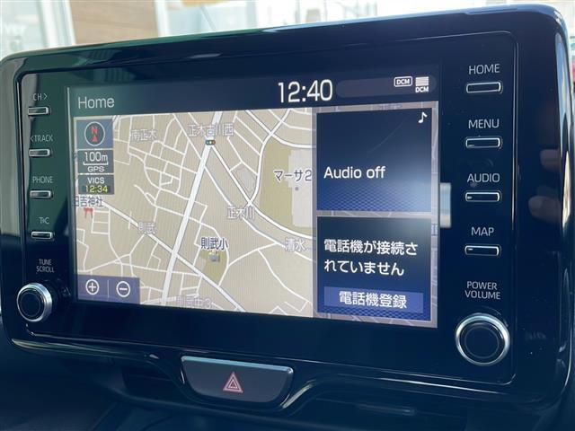 ヤリスクロス ハイブリッドＺ　禁煙車　純正ディスプレイオーディオパノラマモニター　プリクラッシュセーフティ　レーダークルーズコントロール　ＢＳＭ　ＬＫＡ　パワーバックドア　オートライト　オートハイビーム　シートヒータ　ハーフレザー（5枚目）