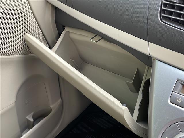 ムーヴ Xリミテッド 禁煙車 純正オーディオ AM/FM/CD 純正フロアマット 純正アルミホイール パワーウィンドウ パワーステアリング オートエアコン Wエアバッグ ヘッドライトレベライザー 盗難防止 電動格納ミラー(27枚目)