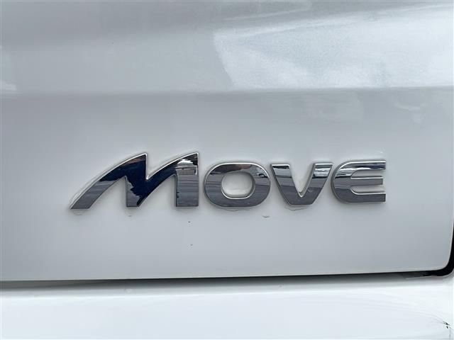 ムーヴ Xリミテッド 禁煙車 純正オーディオ AM/FM/CD 純正フロアマット 純正アルミホイール パワーウィンドウ パワーステアリング オートエアコン Wエアバッグ ヘッドライトレベライザー 盗難防止 電動格納ミラー(32枚目)