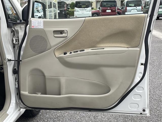 ムーヴ Xリミテッド 禁煙車 純正オーディオ AM/FM/CD 純正フロアマット 純正アルミホイール パワーウィンドウ パワーステアリング オートエアコン Wエアバッグ ヘッドライトレベライザー 盗難防止 電動格納ミラー(37枚目)