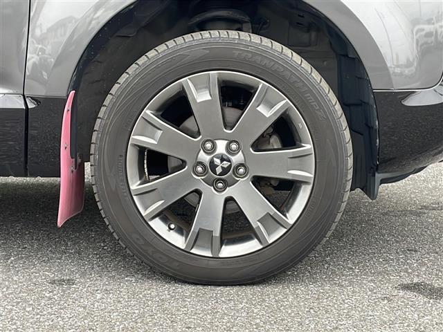 デリカＤ：５ ジャスパー　禁煙車　アルパイン９型ナビ　ＡＭ／ＦＭ／ＣＤ／ＤＶＤ　ＢＴ　フルセグＴＶ　ダブルゾーン　バックカメラ　フリップダウン　両側パワースライド　パドルシフト　クルーズコントロール　ドライブレコーダー　ＥＴＣ（16枚目）