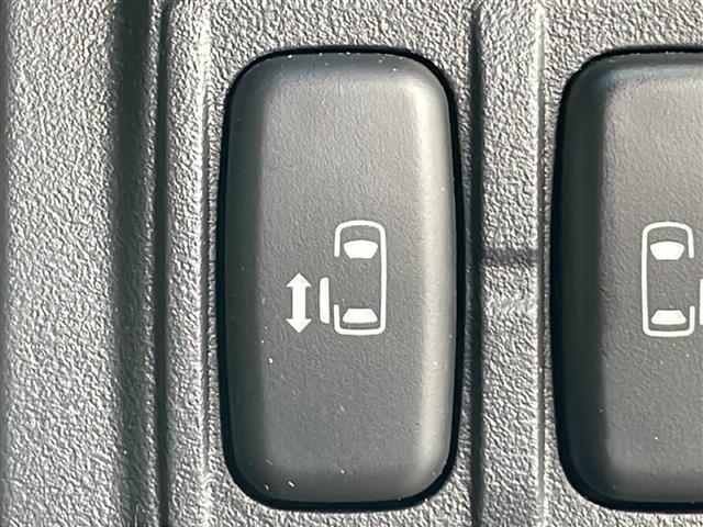 デリカＤ：５ ジャスパー　禁煙車　アルパイン９型ナビ　ＡＭ／ＦＭ／ＣＤ／ＤＶＤ　ＢＴ　フルセグＴＶ　ダブルゾーン　バックカメラ　フリップダウン　両側パワースライド　パドルシフト　クルーズコントロール　ドライブレコーダー　ＥＴＣ（22枚目）