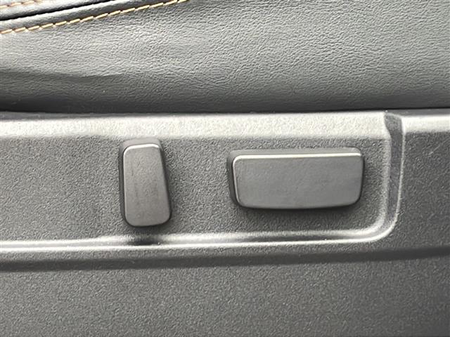 デリカＤ：５ ジャスパー　禁煙車　アルパイン９型ナビ　ＡＭ／ＦＭ／ＣＤ／ＤＶＤ　ＢＴ　フルセグＴＶ　ダブルゾーン　バックカメラ　フリップダウン　両側パワースライド　パドルシフト　クルーズコントロール　ドライブレコーダー　ＥＴＣ（31枚目）