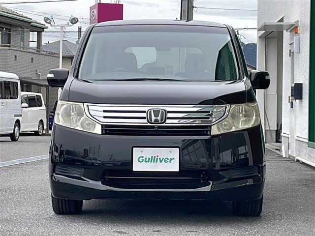 ステップワゴン Li 禁煙車 AM/FM/CD/DVD 純正ナビ BT/TV ACC 両側パワースライド アラウンドビュー フリップダウン ビルトインETC 純正フロアマット 社外アルミホイール 3列シート スマートキー(17枚目)