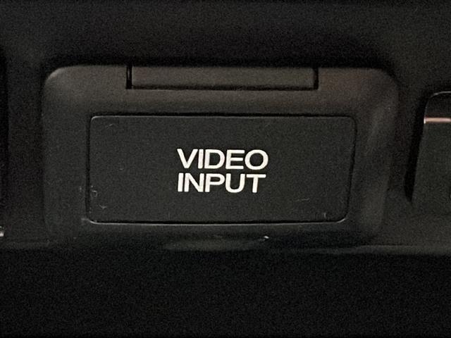 ステップワゴン Li 禁煙車 AM/FM/CD/DVD 純正ナビ BT/TV ACC 両側パワースライド アラウンドビュー フリップダウン ビルトインETC 純正フロアマット 社外アルミホイール 3列シート スマートキー(28枚目)