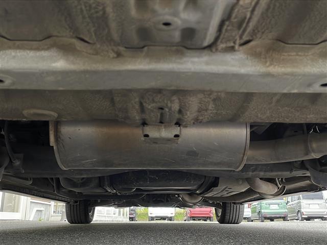ステップワゴン Li 禁煙車 AM/FM/CD/DVD 純正ナビ BT/TV ACC 両側パワースライド アラウンドビュー フリップダウン ビルトインETC 純正フロアマット 社外アルミホイール 3列シート スマートキー(43枚目)