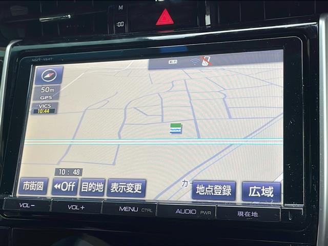 ハリアー プレミアム　禁煙車　純正９型ナビ　プリクラッシュセーフティ　ＬＫＡ　バックカメラ　パワーバックドア　クルーズコントロール　オートライト　オートハイビーム　ＬＥＤヘッドライト　スマートキー　純正アルミホイール　ＢＴ（3枚目）