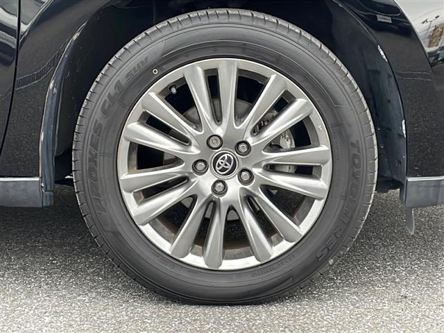 ハリアー プレミアム　禁煙車　純正９型ナビ　プリクラッシュセーフティ　ＬＫＡ　バックカメラ　パワーバックドア　クルーズコントロール　オートライト　オートハイビーム　ＬＥＤヘッドライト　スマートキー　純正アルミホイール　ＢＴ（16枚目）