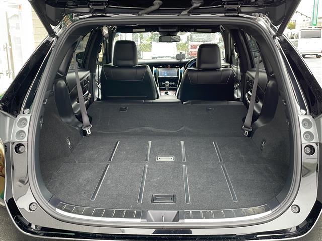 ハリアー プレミアム　禁煙車　純正９型ナビ　プリクラッシュセーフティ　ＬＫＡ　バックカメラ　パワーバックドア　クルーズコントロール　オートライト　オートハイビーム　ＬＥＤヘッドライト　スマートキー　純正アルミホイール　ＢＴ（32枚目）