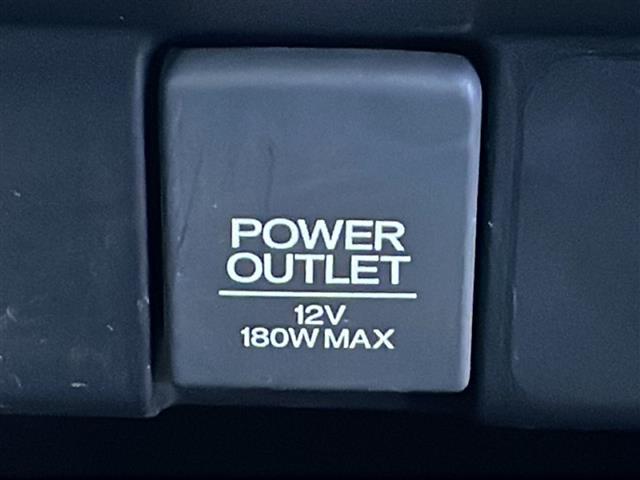 N-BOXカスタム G SSパッケージ 禁煙車 AM/FM/CD/DVD USB/BT 社外ナビ ワンセグTV 両側パワースライドドア カーテンエアバッグ バックカメラ 純正フロアマット 純正アルミホイール プッシュスタート ドアバイザー(27枚目)