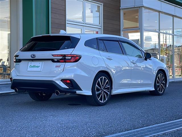 レヴォーグ ＳＴＩスポーツ　ＥＸ　禁煙車　アイサイト　ＡＭ／ＦＭ／ＵＳＢ　アップルカープレイ　ａｎｄｒｏｉｄオート　４ＷＤ　純正ナビ　クルーズコントロール　レーンキープ　　パワーシート　シートヒーター　シートメモリー　サイドカメラ（18枚目）