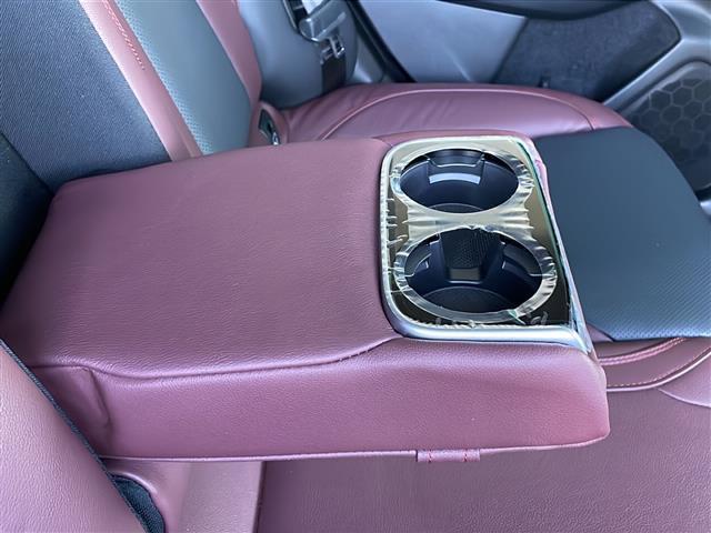 レヴォーグ ＳＴＩスポーツ　ＥＸ　禁煙車　アイサイト　ＡＭ／ＦＭ／ＵＳＢ　アップルカープレイ　ａｎｄｒｏｉｄオート　４ＷＤ　純正ナビ　クルーズコントロール　レーンキープ　　パワーシート　シートヒーター　シートメモリー　サイドカメラ（41枚目）