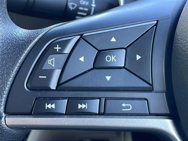 ルークス Ｘ　禁煙車　ＡＭ／ＦＭ／ＣＤ／ＤＶＤ　ワンセグＴＶ　社外ナビ　ハンズフリースライドドア　ドライブレコーダー　前後コーナーセンサー　アラウンドビュー　ダウンヒルアシスト　リアエアコン　片側パワースライドドア（6枚目）