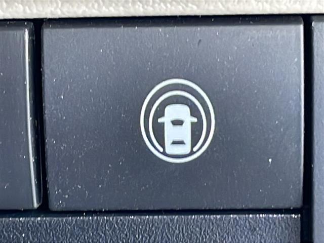 ルークス Ｘ　禁煙車　ＡＭ／ＦＭ／ＣＤ／ＤＶＤ　ワンセグＴＶ　社外ナビ　ハンズフリースライドドア　ドライブレコーダー　前後コーナーセンサー　アラウンドビュー　ダウンヒルアシスト　リアエアコン　片側パワースライドドア（10枚目）