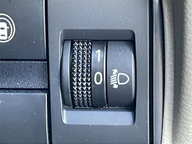 ルークス Ｘ　禁煙車　ＡＭ／ＦＭ／ＣＤ／ＤＶＤ　ワンセグＴＶ　社外ナビ　ハンズフリースライドドア　ドライブレコーダー　前後コーナーセンサー　アラウンドビュー　ダウンヒルアシスト　リアエアコン　片側パワースライドドア（23枚目）