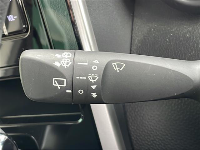 ルーミー カスタムG 禁煙車 純正ナビ 4WD 衝突軽減ブレーキ 両側パワースライドドア レーダークルーズコントロール レーンキープアシスト オートライト オートハイビーム LEDヘッドライト LEDフォグランプ フルセグ(8枚目)