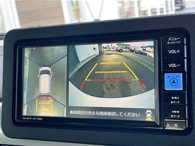 ムーヴキャンバス ストライプスＧ　禁煙車　純正ナビ　３６０°カメラ　衝突軽減ブレーキ　シートヒーター　両側パワースライドドア　ホットカップホルダー　フルセグＴＶ　アイドリングストップ　ＥＴＣ　サイドエアバッグ　純正マット　盗難防止（4枚目）