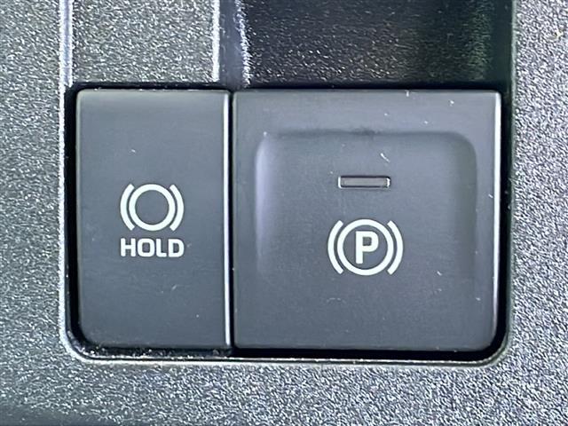 ムーヴキャンバス ストライプスＧ　禁煙車　純正ナビ　３６０°カメラ　衝突軽減ブレーキ　シートヒーター　両側パワースライドドア　ホットカップホルダー　フルセグＴＶ　アイドリングストップ　ＥＴＣ　サイドエアバッグ　純正マット　盗難防止（10枚目）